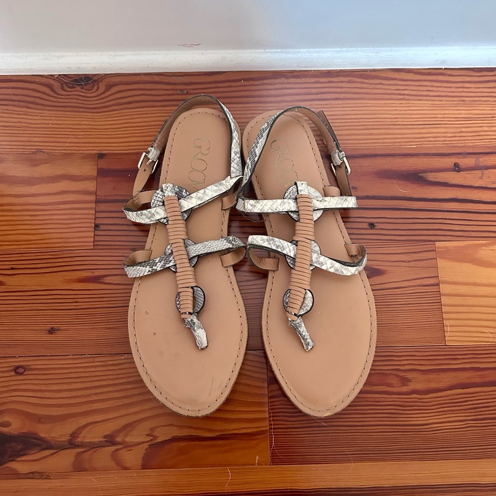 GROO Snake Print Sandals